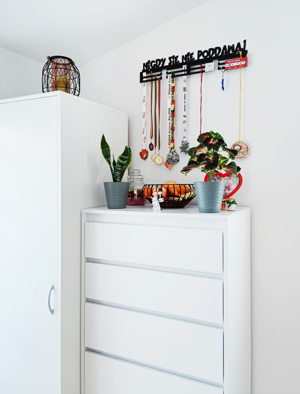 Wieszak na medale Nigdy się nie poddawaj 60 cm - obrazek 2