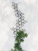 Dekoracja ścienna metalowa na rośliny pnące Trejaż Cube L 80x98 cm - obrazek 3