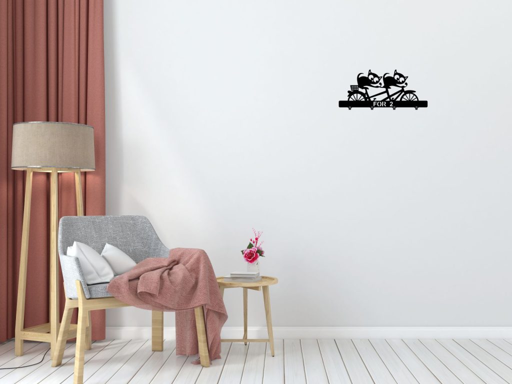 Krótki wieszak metalowy na ubrania Koty 40 cm - obrazek 2