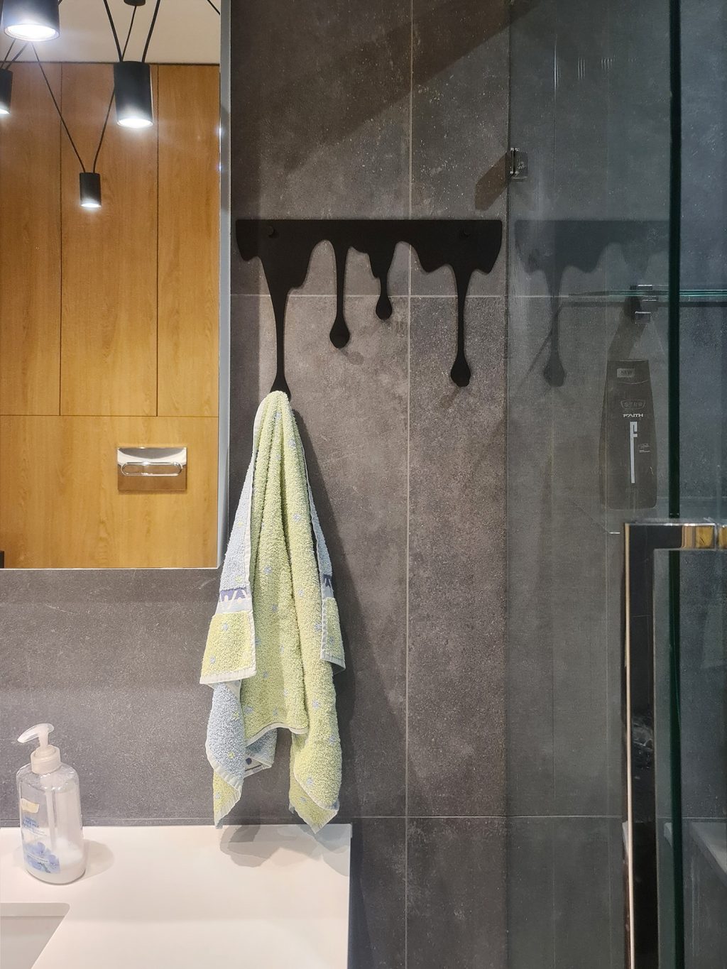 Wieszak łazienkowy Krople WIE077 40 cm - obrazek 2