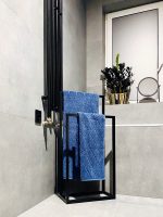 Wieszak na ręczniki stojący metalowy B S - obrazek 2